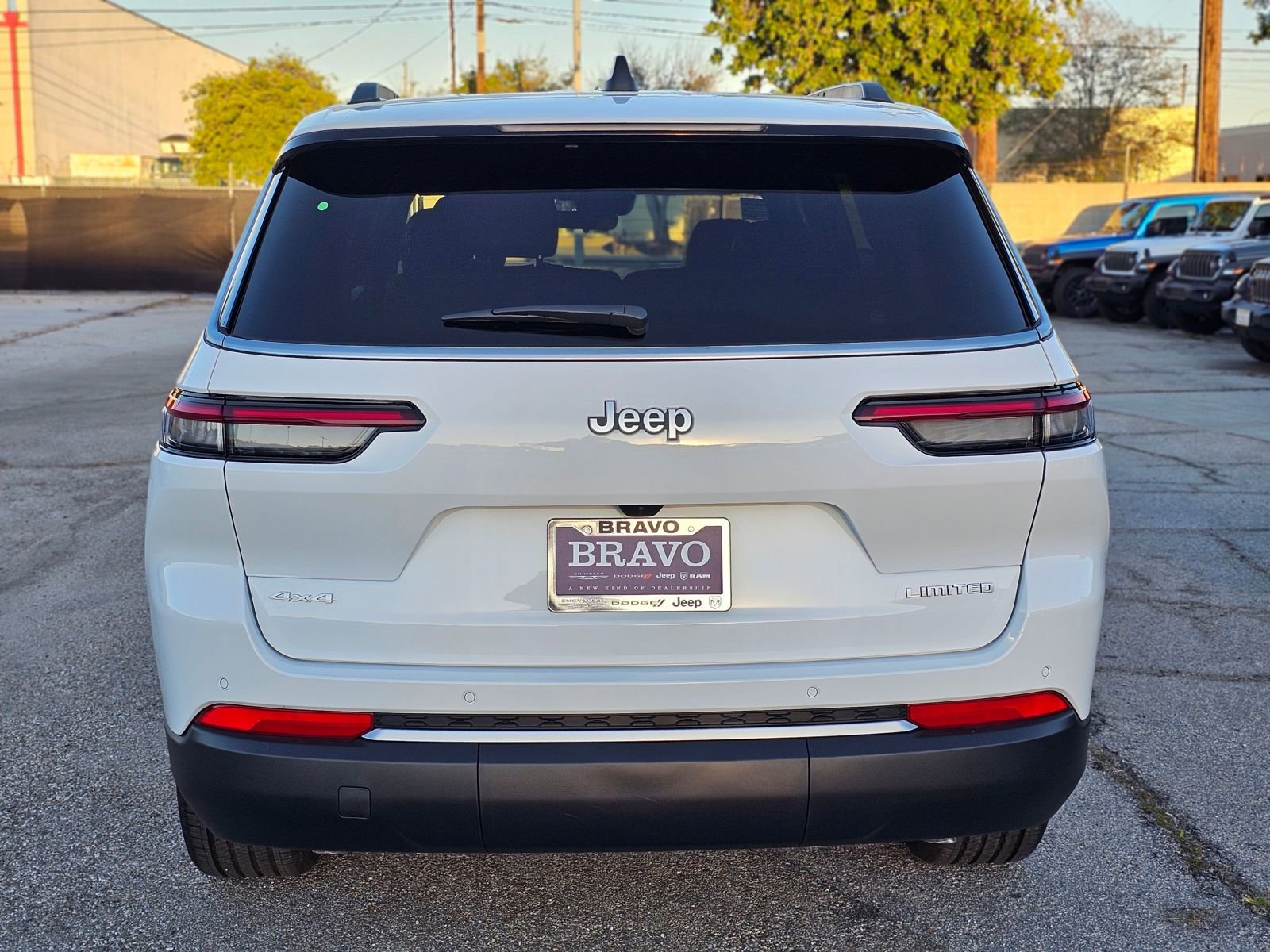 New 2026 Jeep Grand Cherokee L Limited image 6