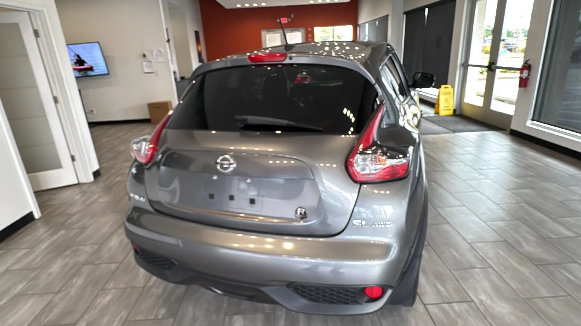 Used 2016 Nissan Juke SL AWD/4WD image 30