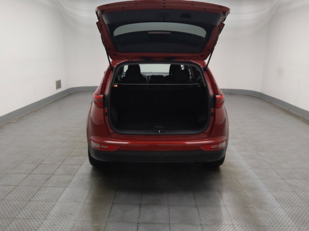 Used 2019 Kia Sportage LX FWD image 29