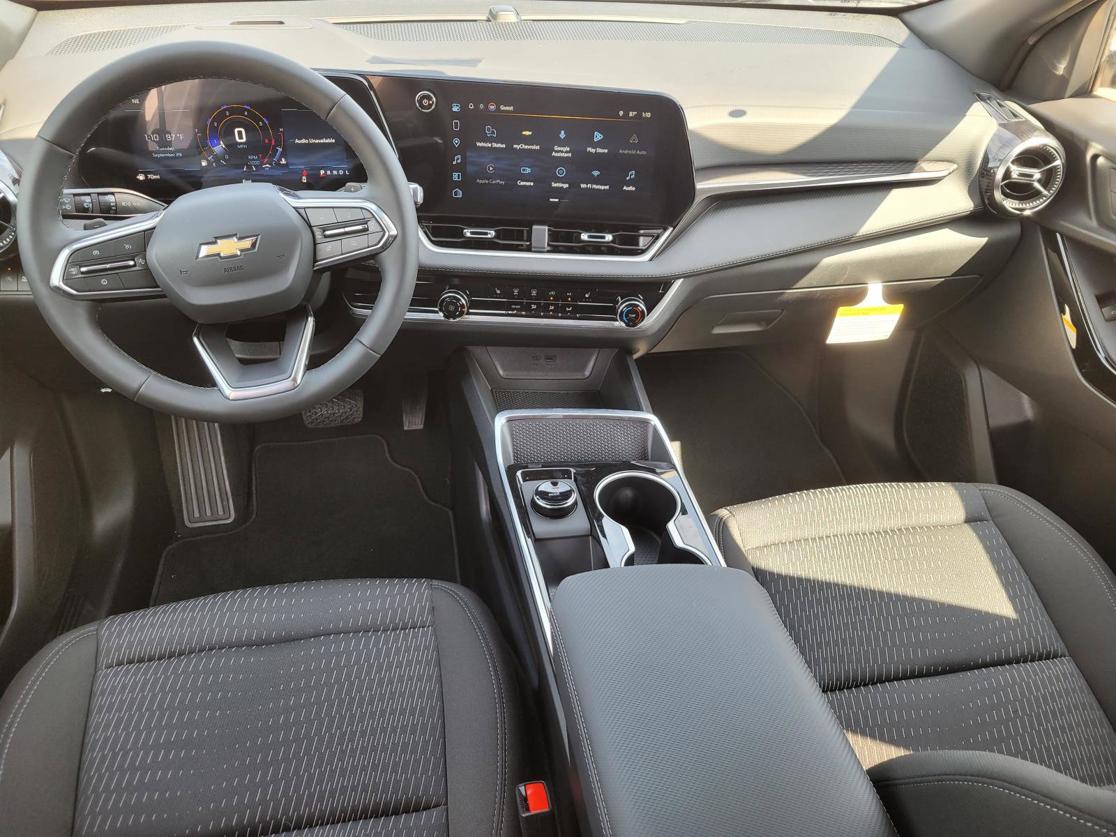 New 2027 Chevrolet Equinox LT FWD image 10