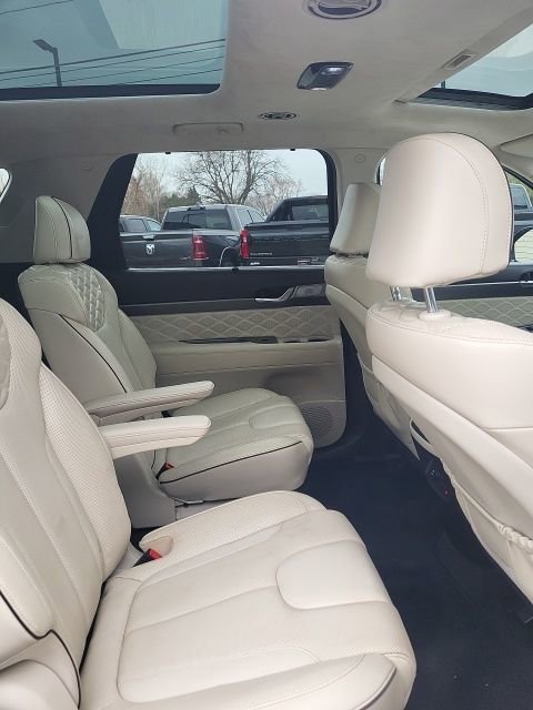 Used 2020 Hyundai Palisade Limited image 18