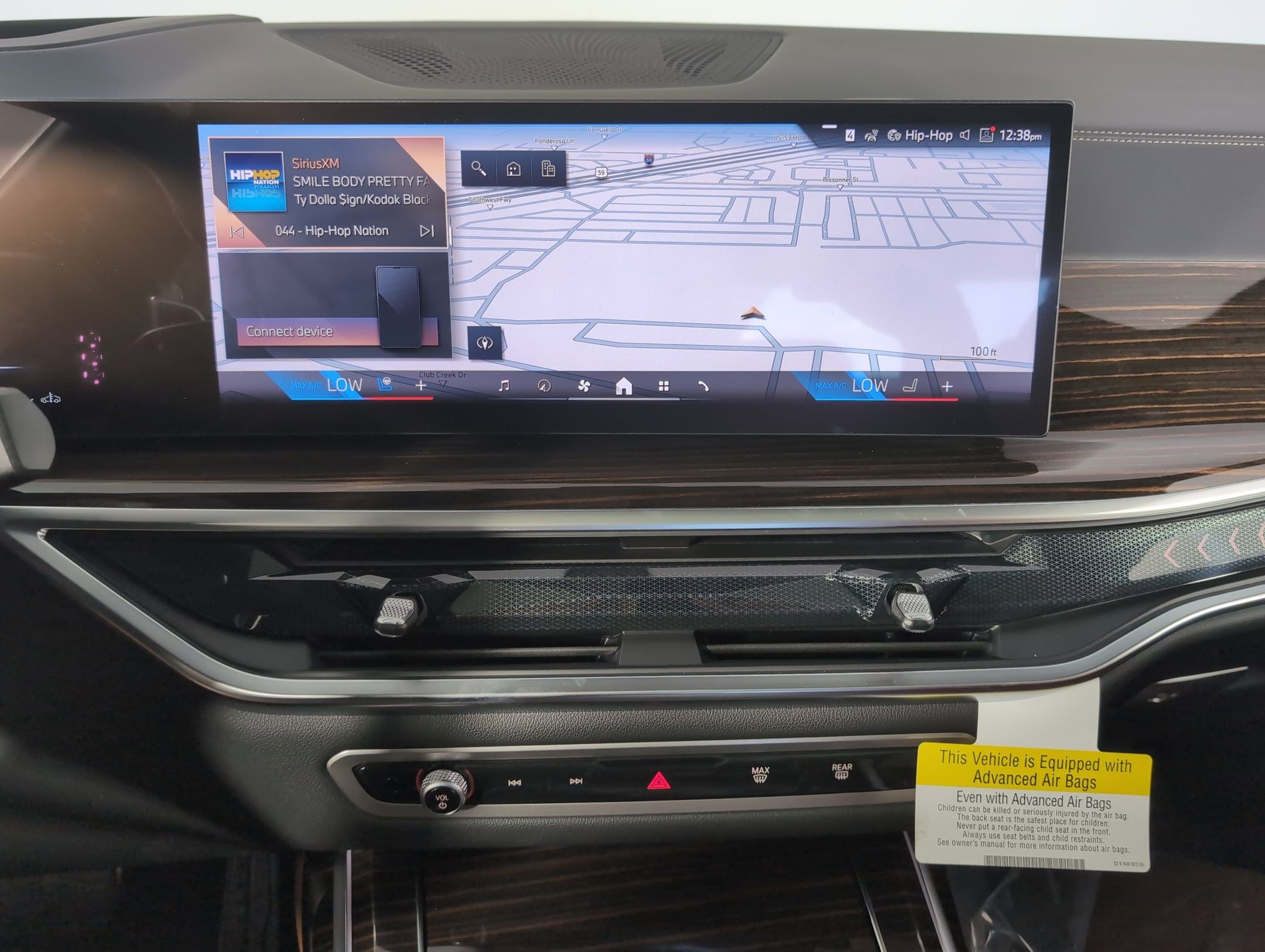 New 2026 BMW X7 xDrive40i w/ Executive Package image 24