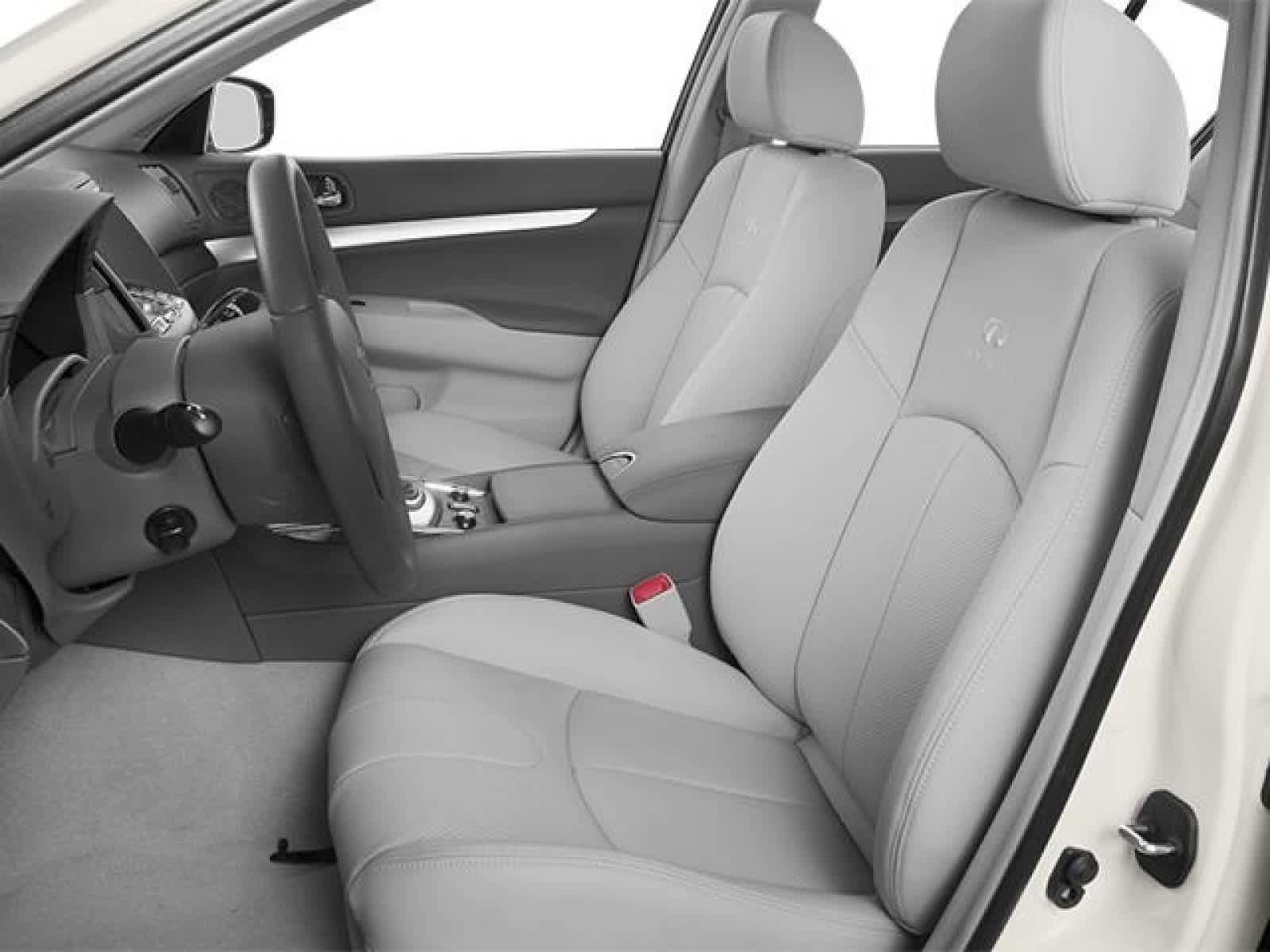 Used 2013 INFINITI G37 x Sedan w/ Premium Pkg AWD/4WD image 6