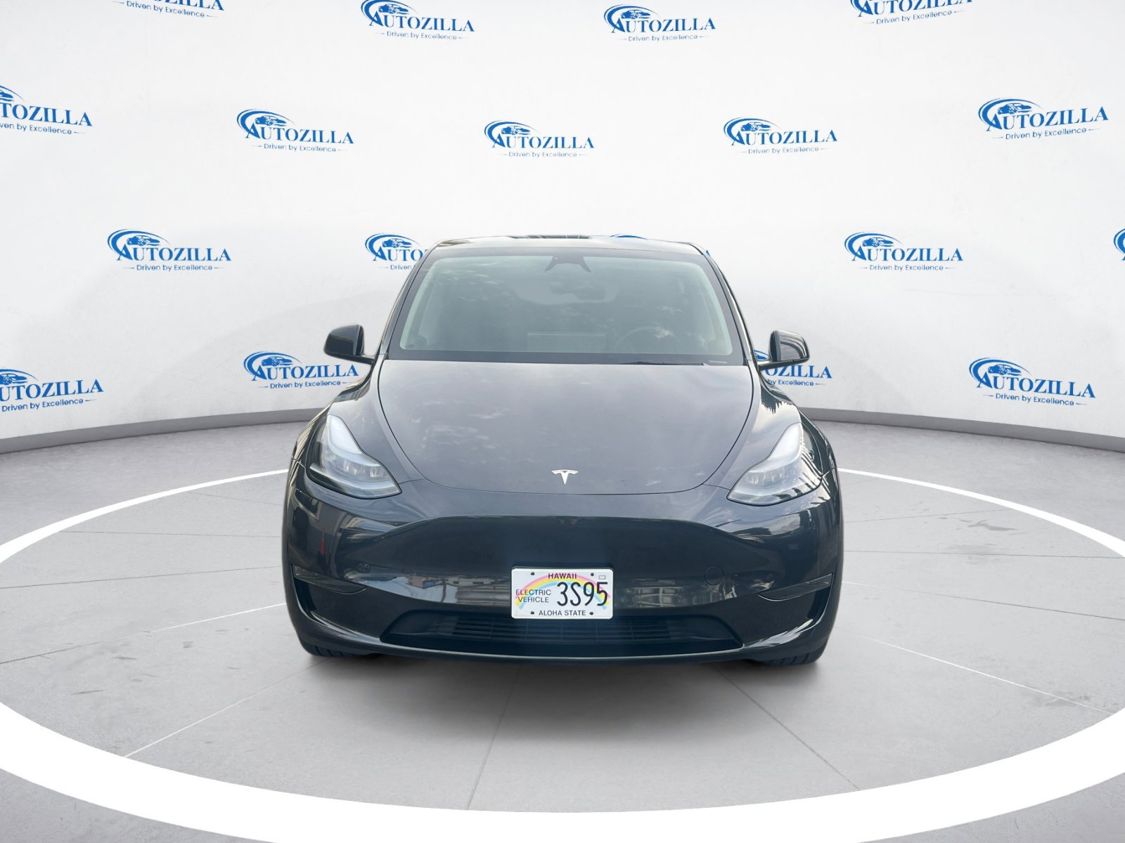 Used 2025 Tesla Model Y Long Range RWD image 8