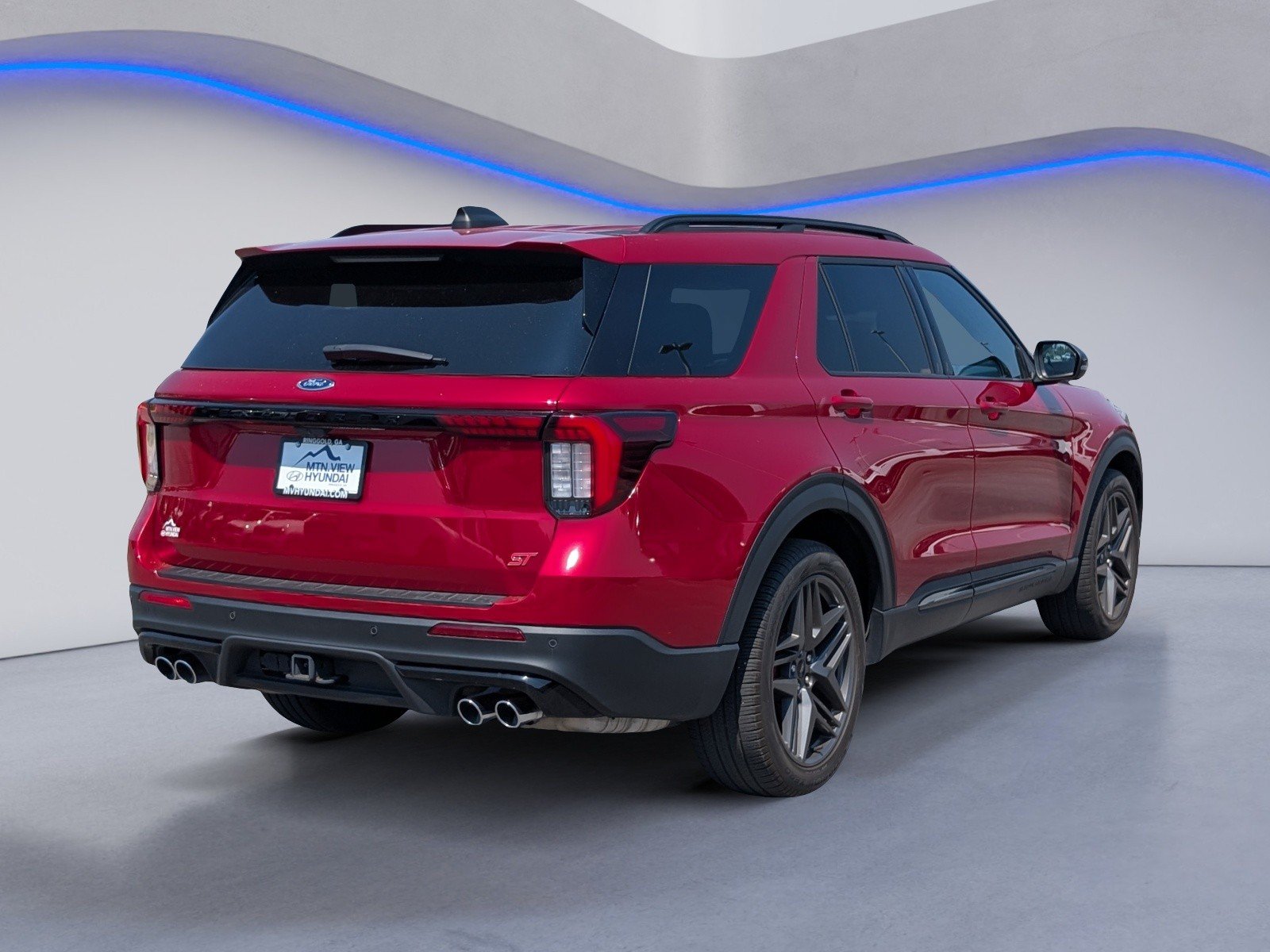 Used 2025 Ford Explorer ST AWD/4WD image 8