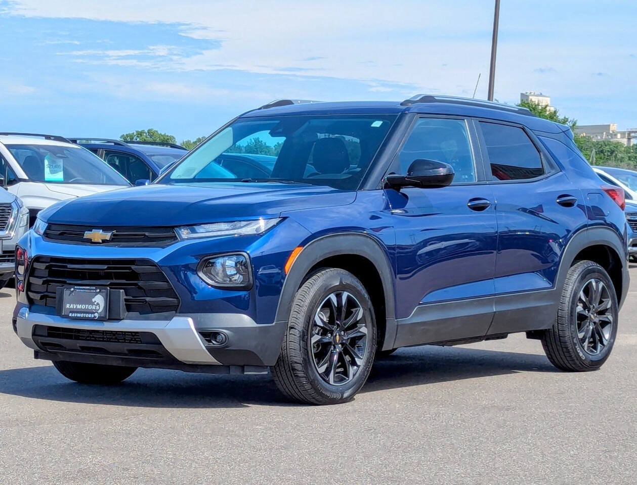 Used 2022 Chevrolet TrailBlazer LT FWD image 7