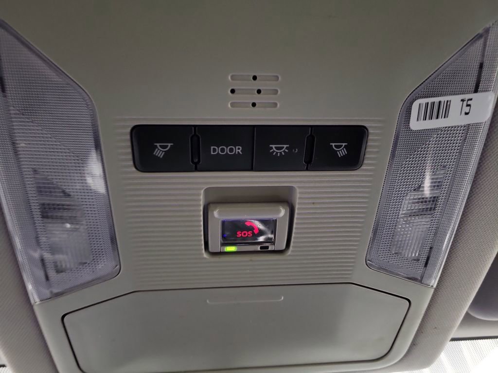 Used 2024 Toyota RAV4 LE image 20