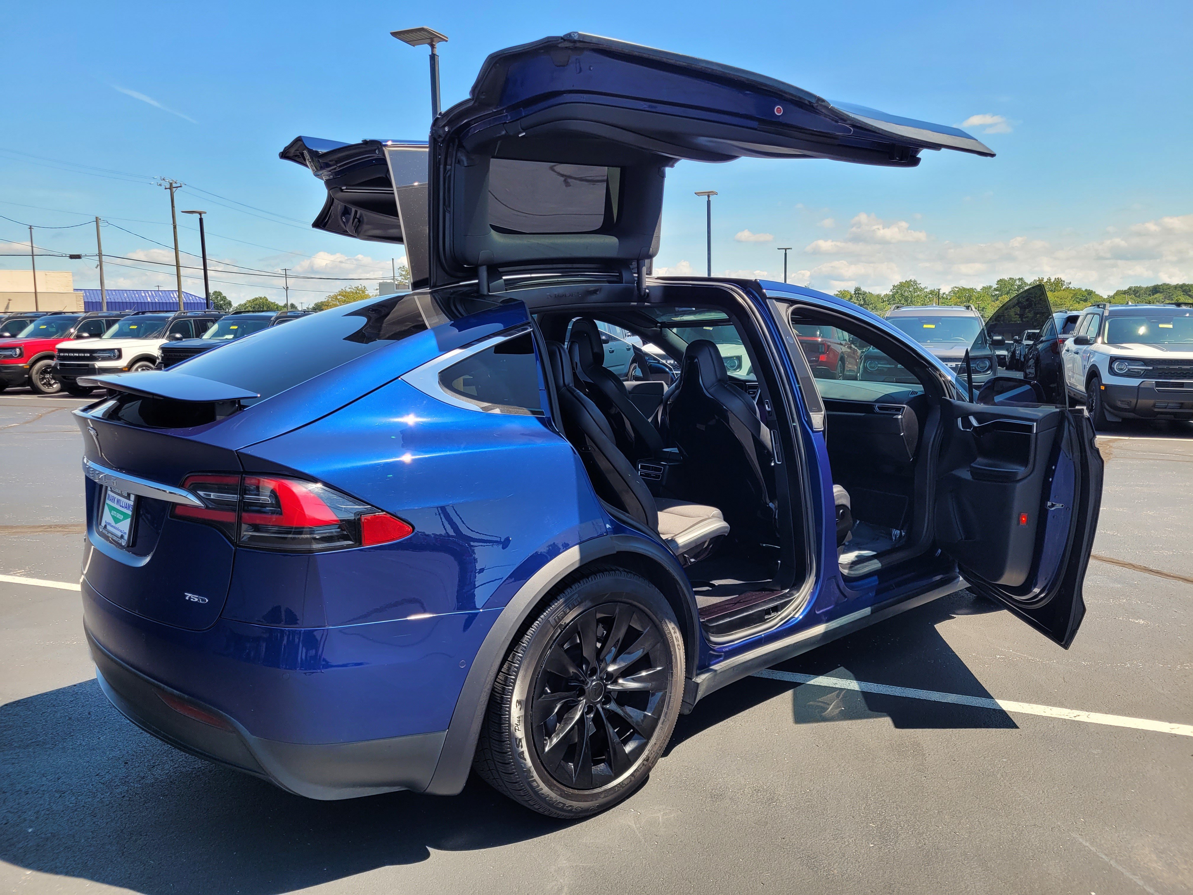 Used 2017 Tesla Model X 75D AWD/4WD image 25