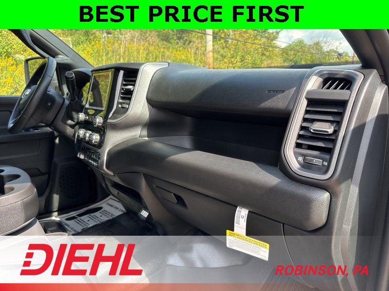 New 2026 RAM 3500 Tradesman w/ Chrome Appearance Group A image 17