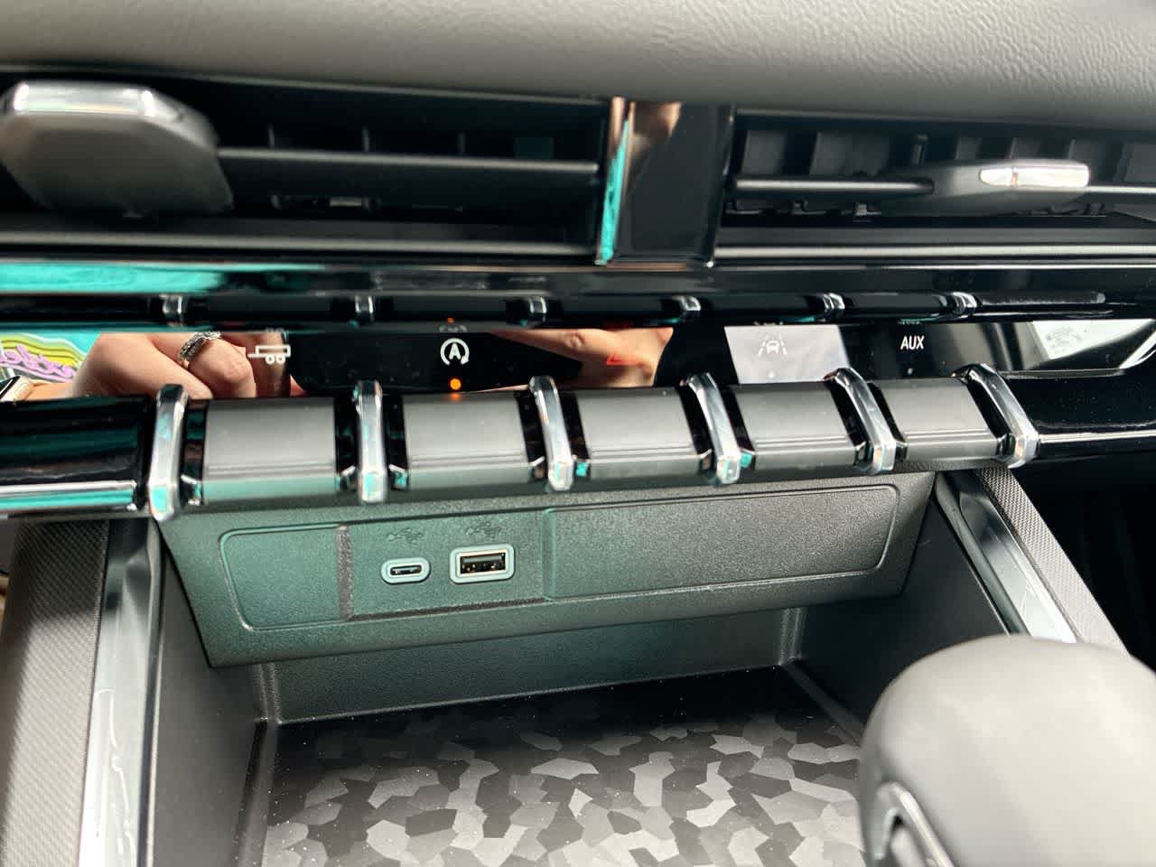 New 2026 GMC Canyon Elevation RWD image 18