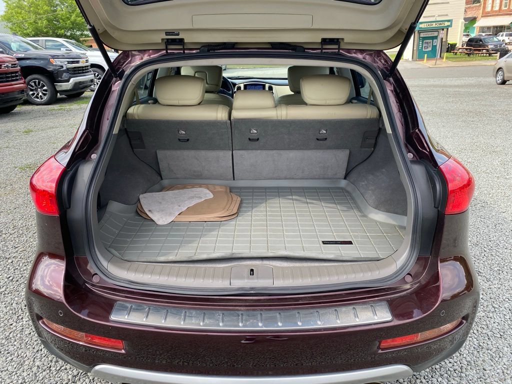 Used 2016 INFINITI QX50 2WD w/ Deluxe Touring Package image 19