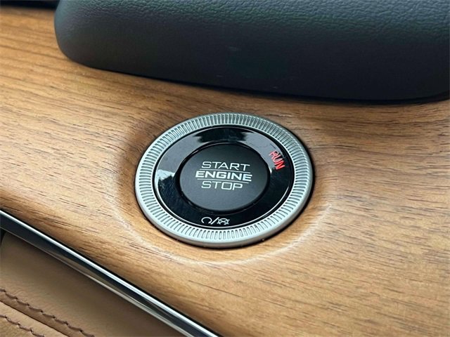 Certified 2024 Jeep Grand Cherokee L Summit image 32