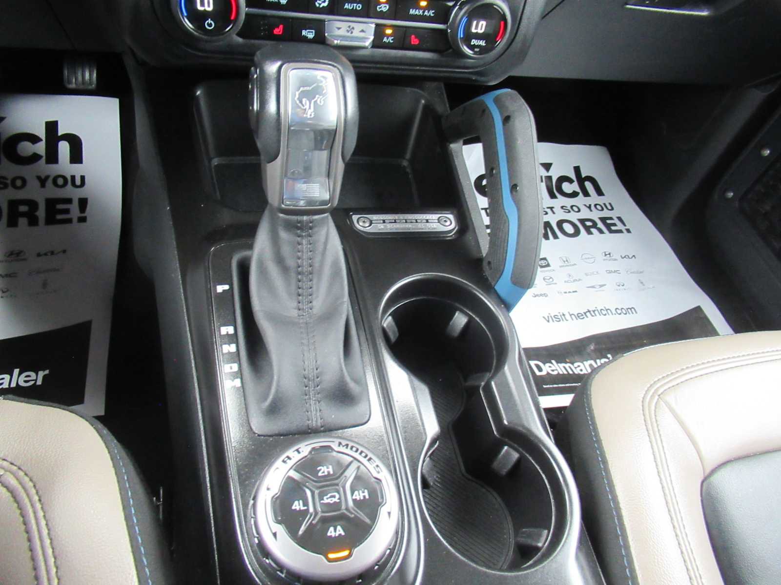 Used 2023 Ford Bronco Wildtrak image 27