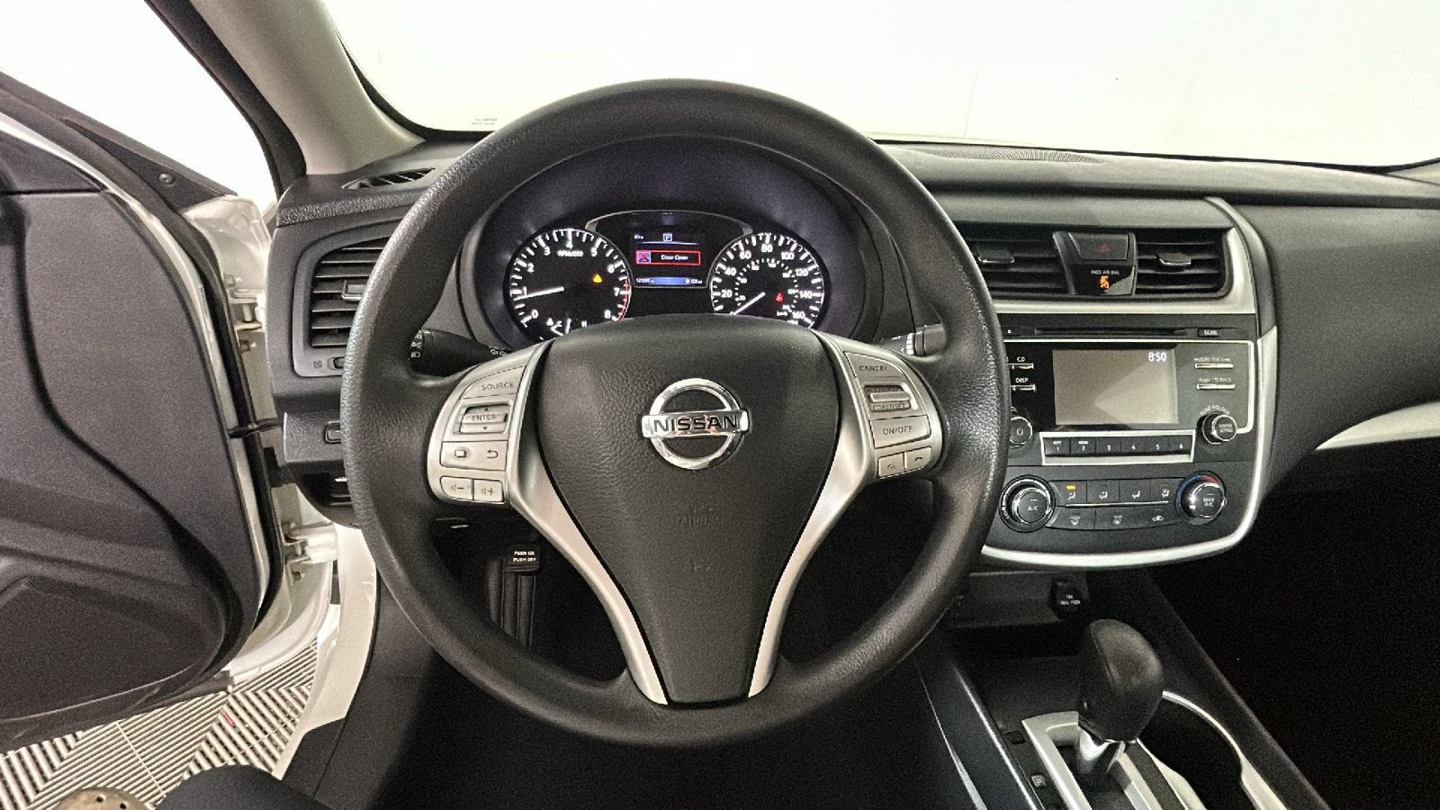Used 2016 Nissan Altima 2.5 S w/ Power Driver Seat Package FWD image 19