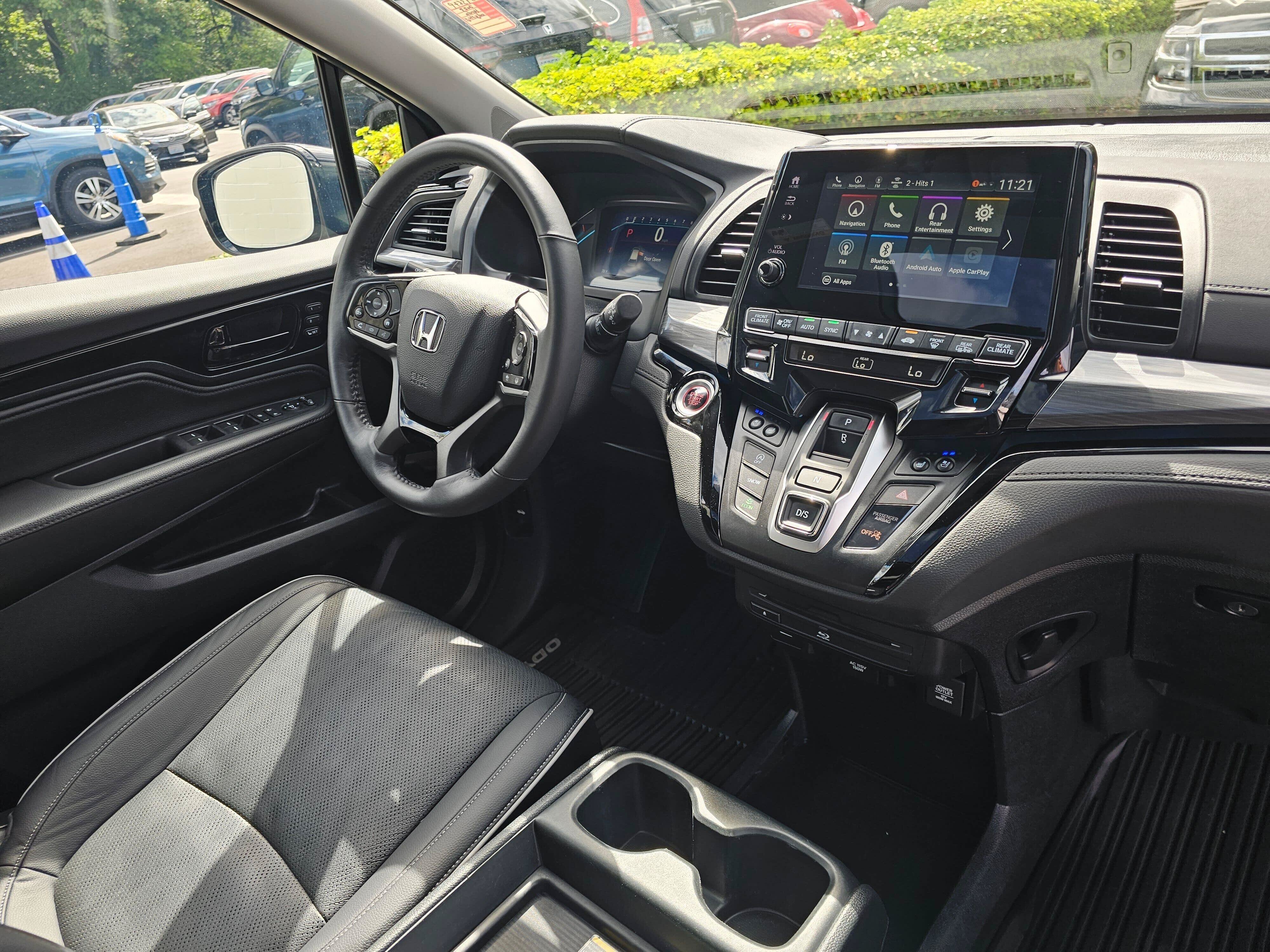 Used 2023 Honda Odyssey Elite image 10