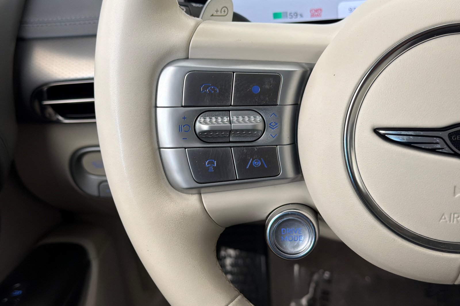 Used 2023 Genesis GV60 Performance AWD/4WD image 30