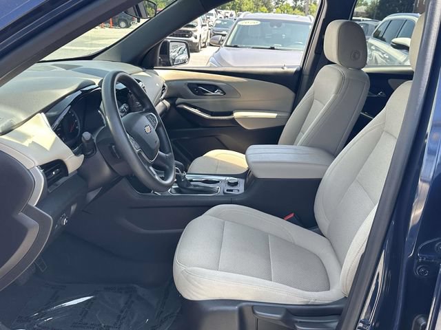 Used 2023 Chevrolet Traverse LS FWD image 16