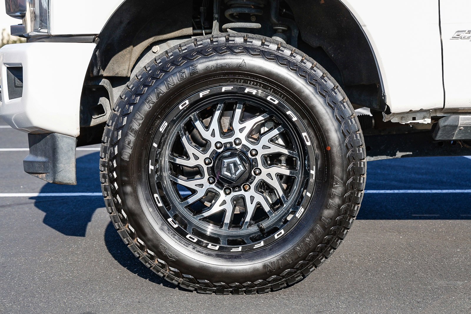 Used 2019 Ford F350 Platinum w/ Platinum Ultimate Package image 9