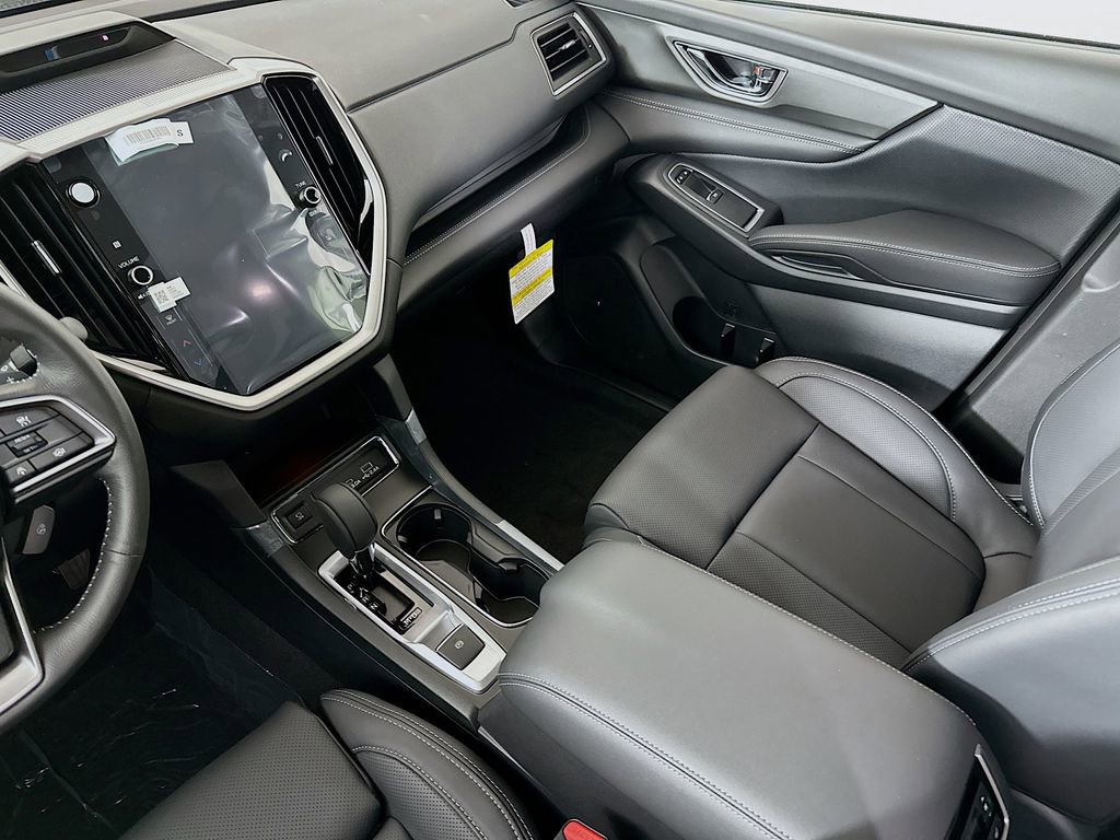 New 2025 Subaru Ascent Limited image 31