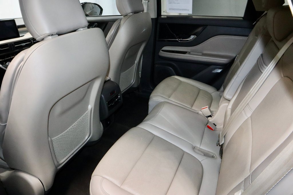 Used 2022 Lincoln Corsair FWD w/ Premium Package image 22