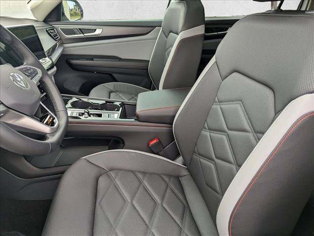 New 2026 Volkswagen Atlas Peak Edition AWD/4WD image 22