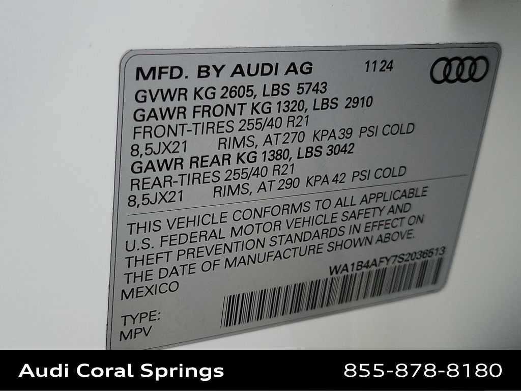 Certified 2025 Audi SQ5 Premium Plus w/ Premium Plus Package AWD/4WD image 29
