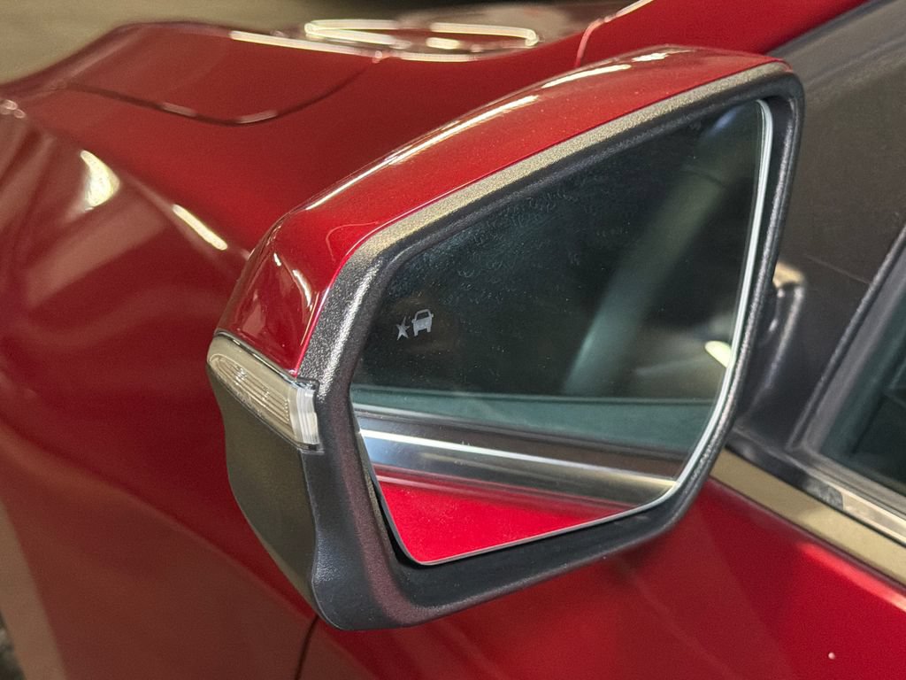 Used 2019 Chevrolet Equinox LT FWD image 20