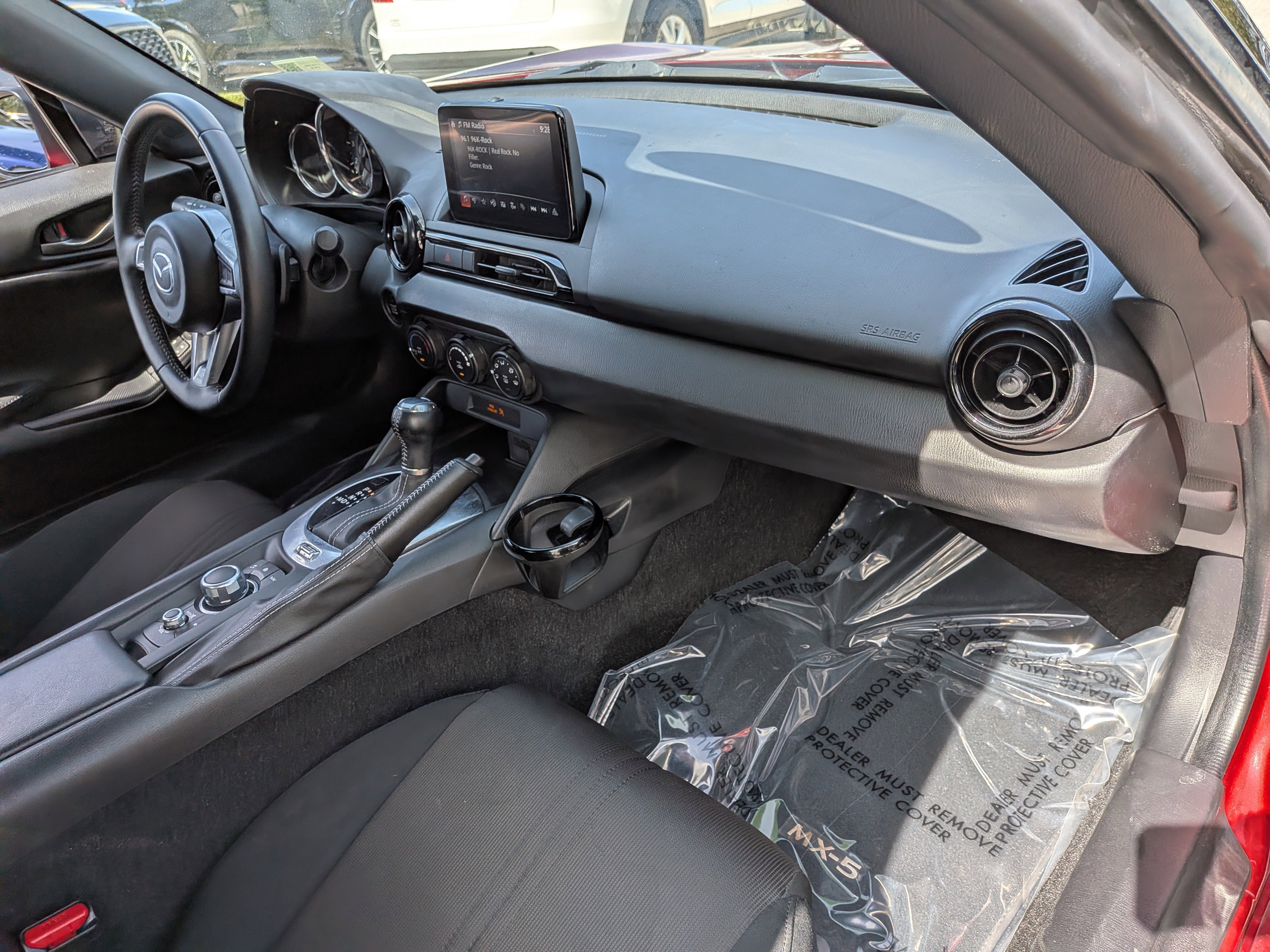 Used 2021 MAZDA MX-5 Miata Sport RWD image 15
