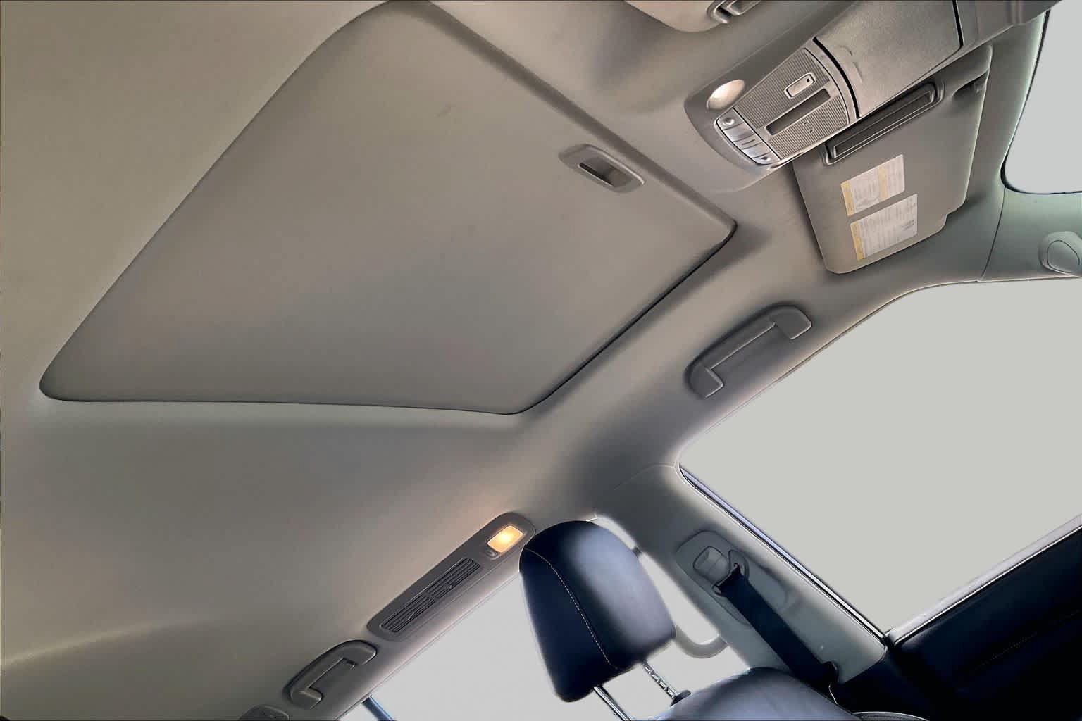 Used 2021 INFINITI QX80 Premium Select w/ Cargo Package AWD/4WD image 14