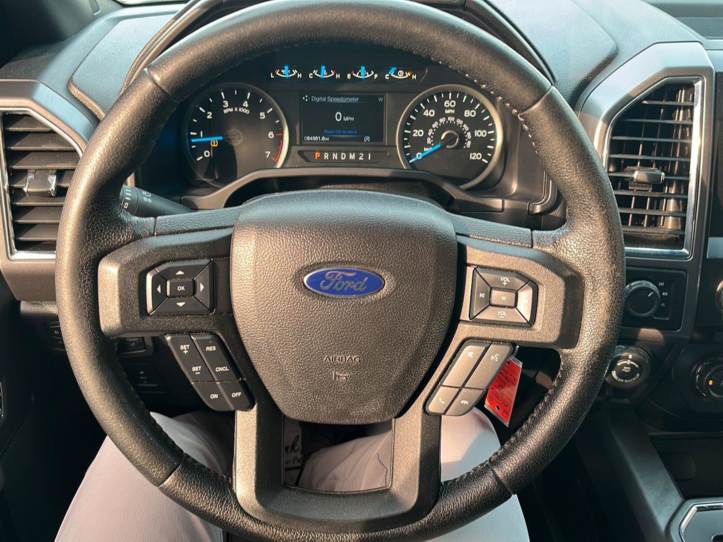 Used 2016 Ford F150 XLT w/ Equipment Group 302A Luxury image 13