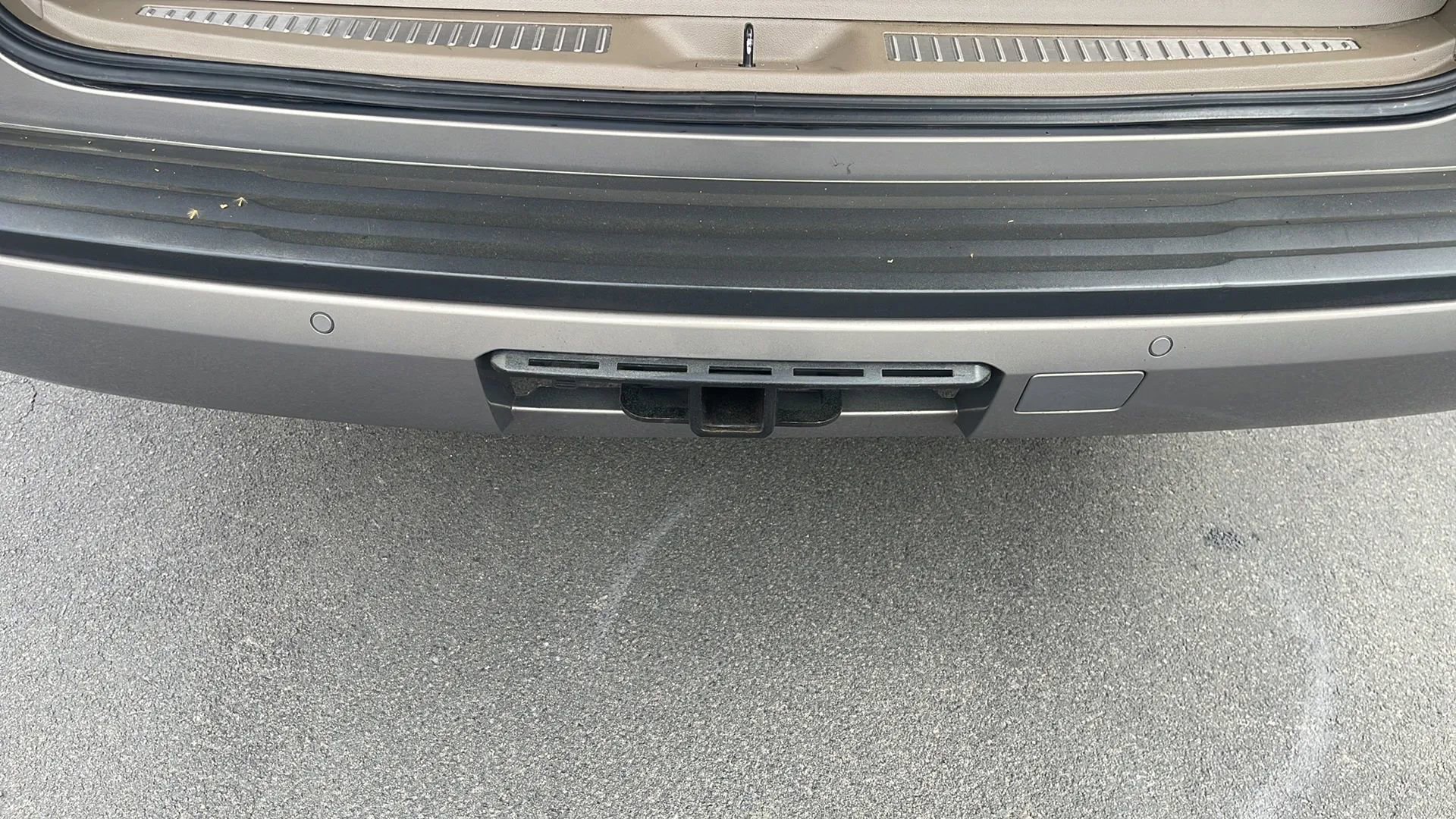 Used 2017 Chevrolet Suburban LT w/ LT Signature Package image 31