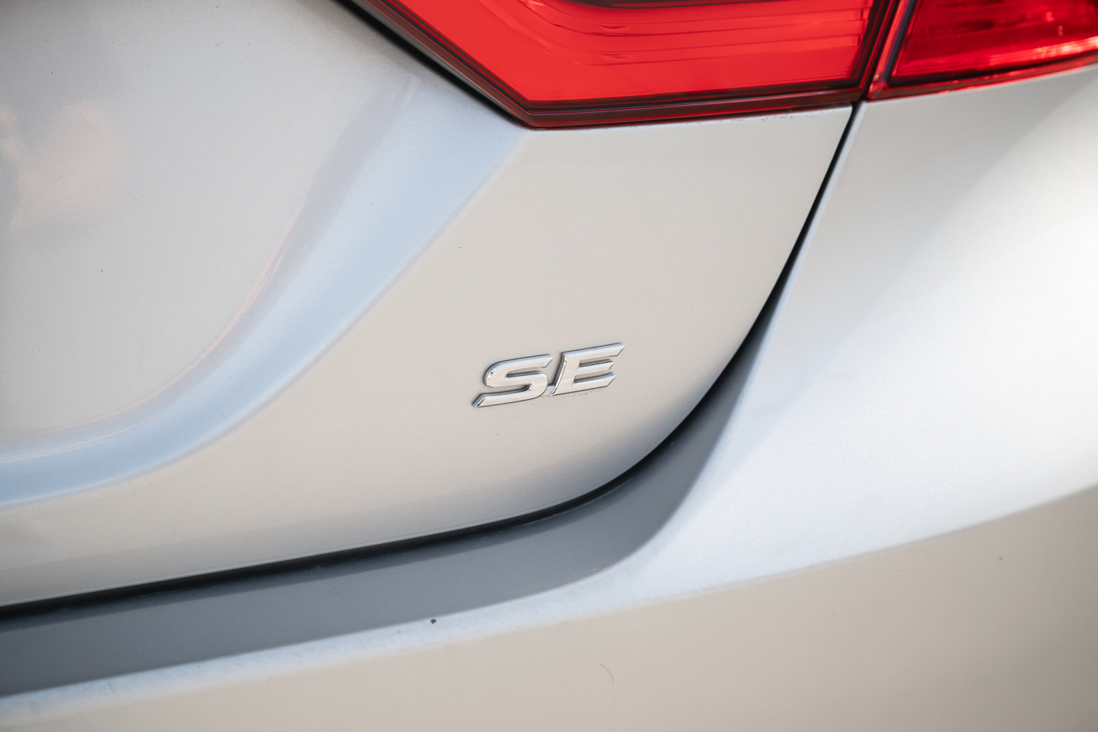 Used 2023 Toyota Camry SE image 13