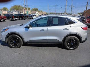 Used 2020 Ford Escape SE image 22
