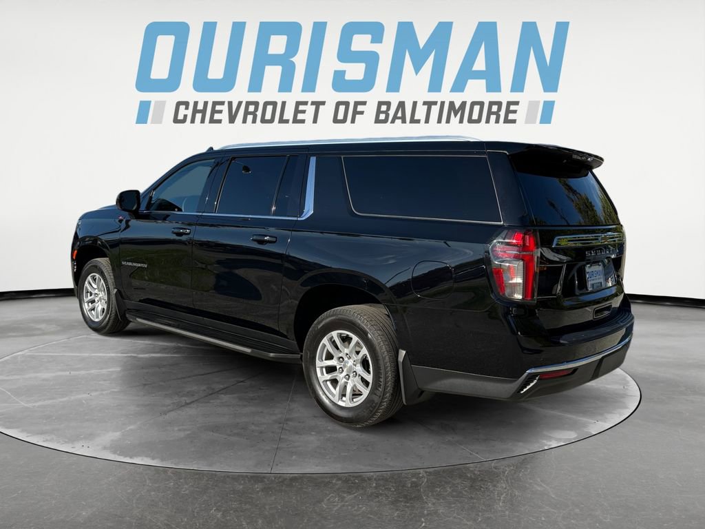 Used 2023 Chevrolet Suburban LS w/ Driver Alert Package image 4