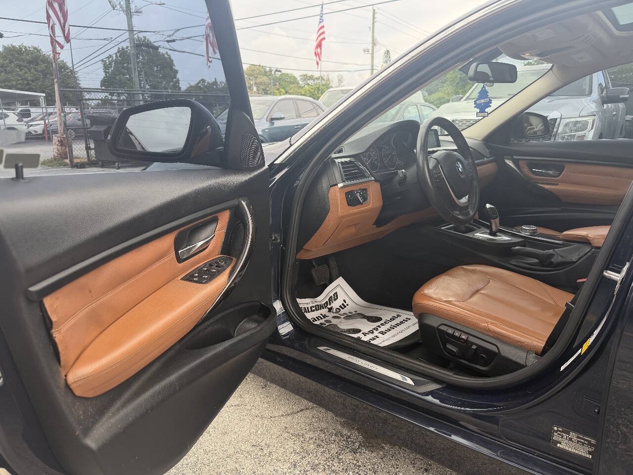 Used 2015 BMW 328i Sedan RWD image 9
