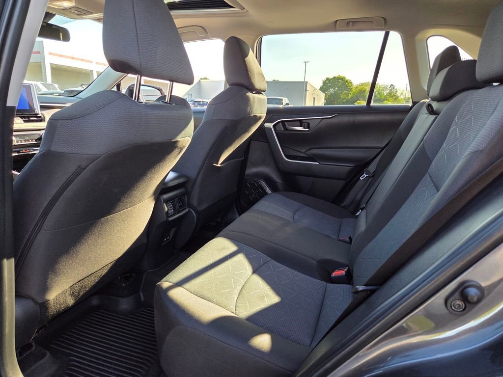 Certified 2025 Toyota RAV4 XLE w/ Convenience Package image 5