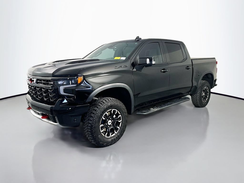 Used 2025 Chevrolet Silverado 1500 ZR2 w/ Technology Package AWD/4WD video 3