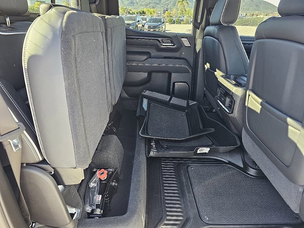 Used 2025 GMC Sierra 1500 AT4X image 23