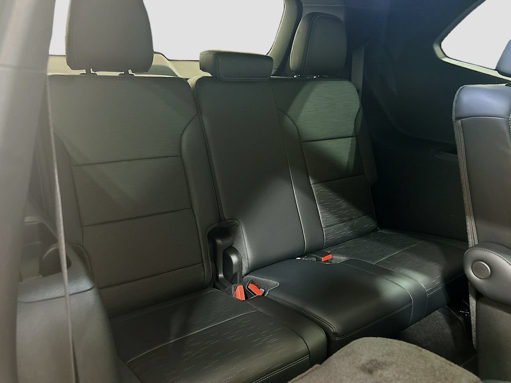 Used 2026 Buick Enclave Sport Touring FWD image 26