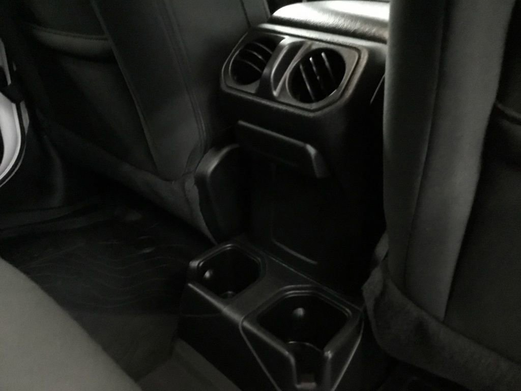 Used 2021 Jeep Gladiator Sport image 18