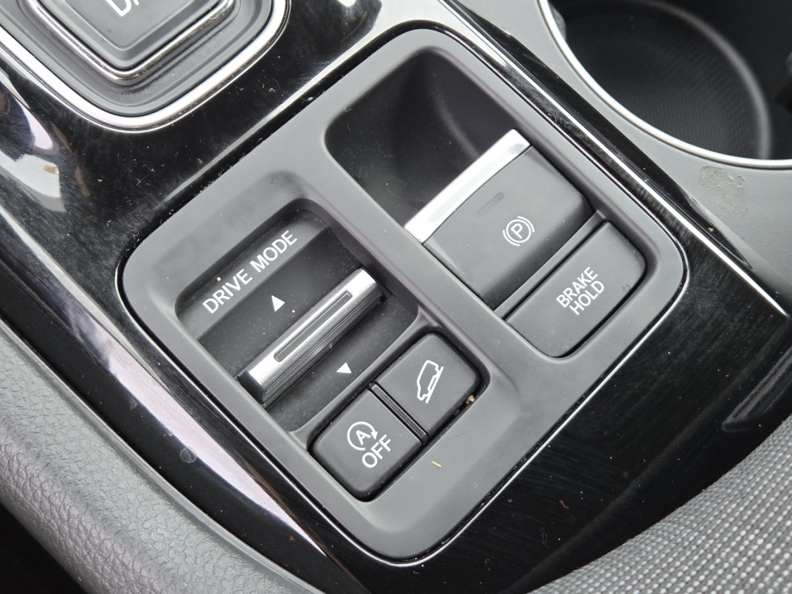Used 2025 Honda Pilot Sport image 6