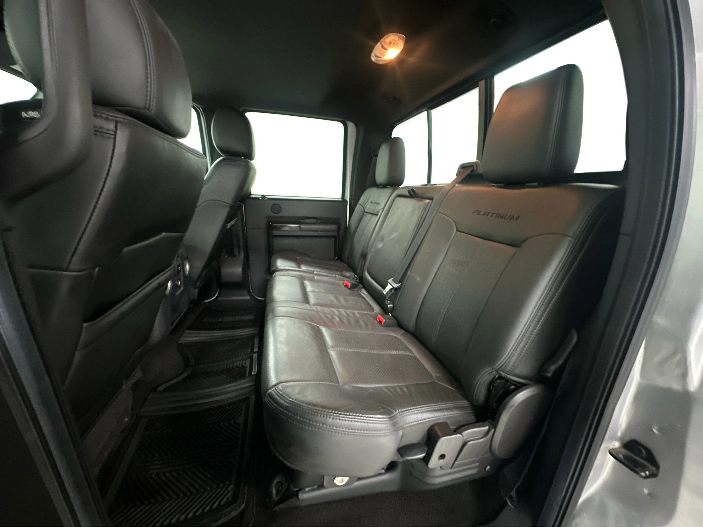 Used 2016 Ford F350 Platinum image 15
