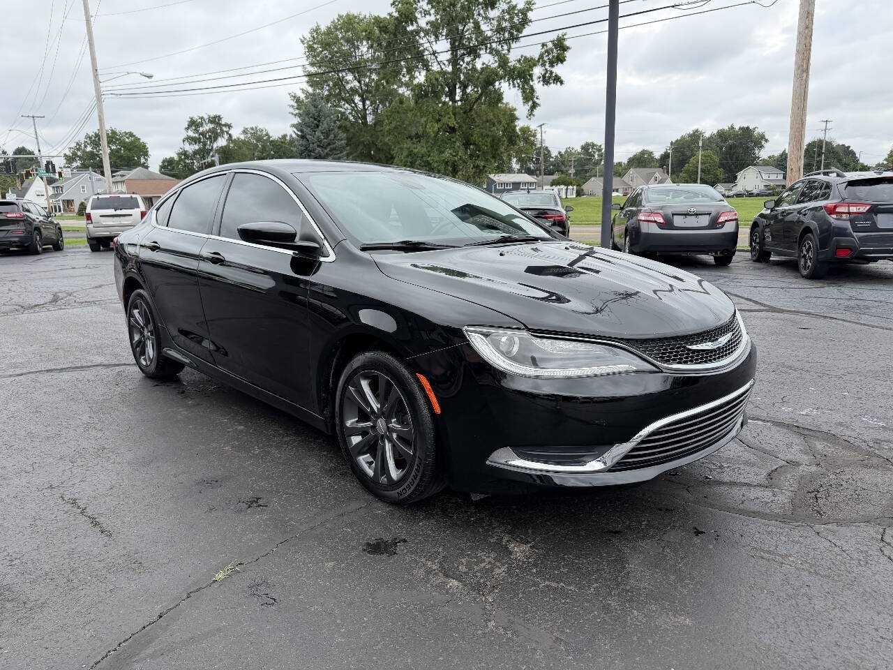 Used 2016 Chrysler 200 Limited FWD image 5