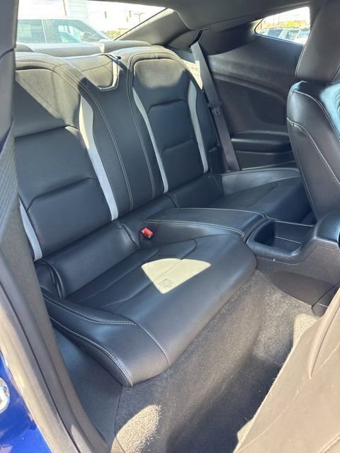 Used 2019 Chevrolet Camaro SS RWD image 10