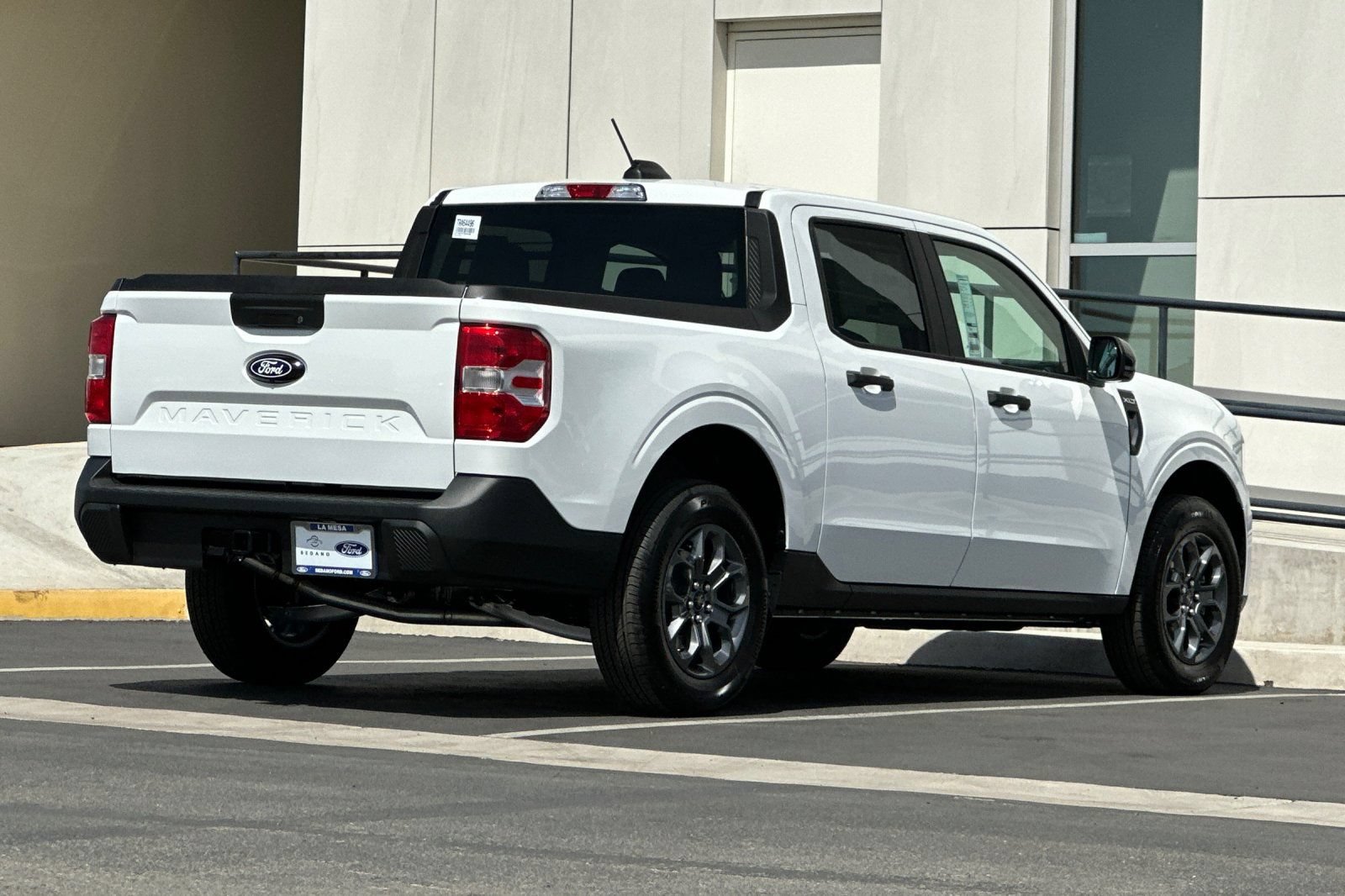 New 2026 Ford Maverick XLT AWD/4WD image 3