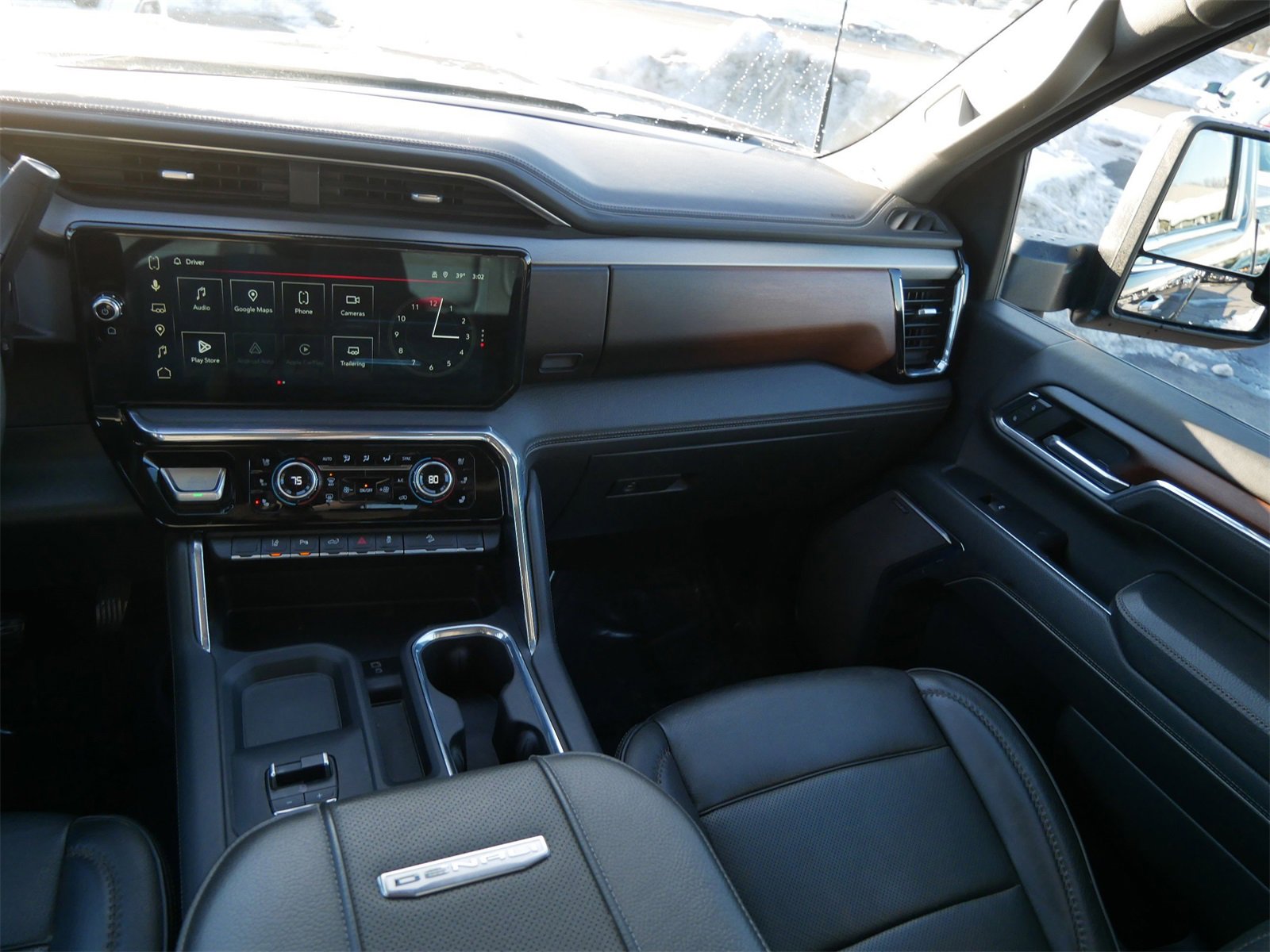 Used 2024 GMC Sierra 2500 Denali w/ Denali Reserve Package image 14