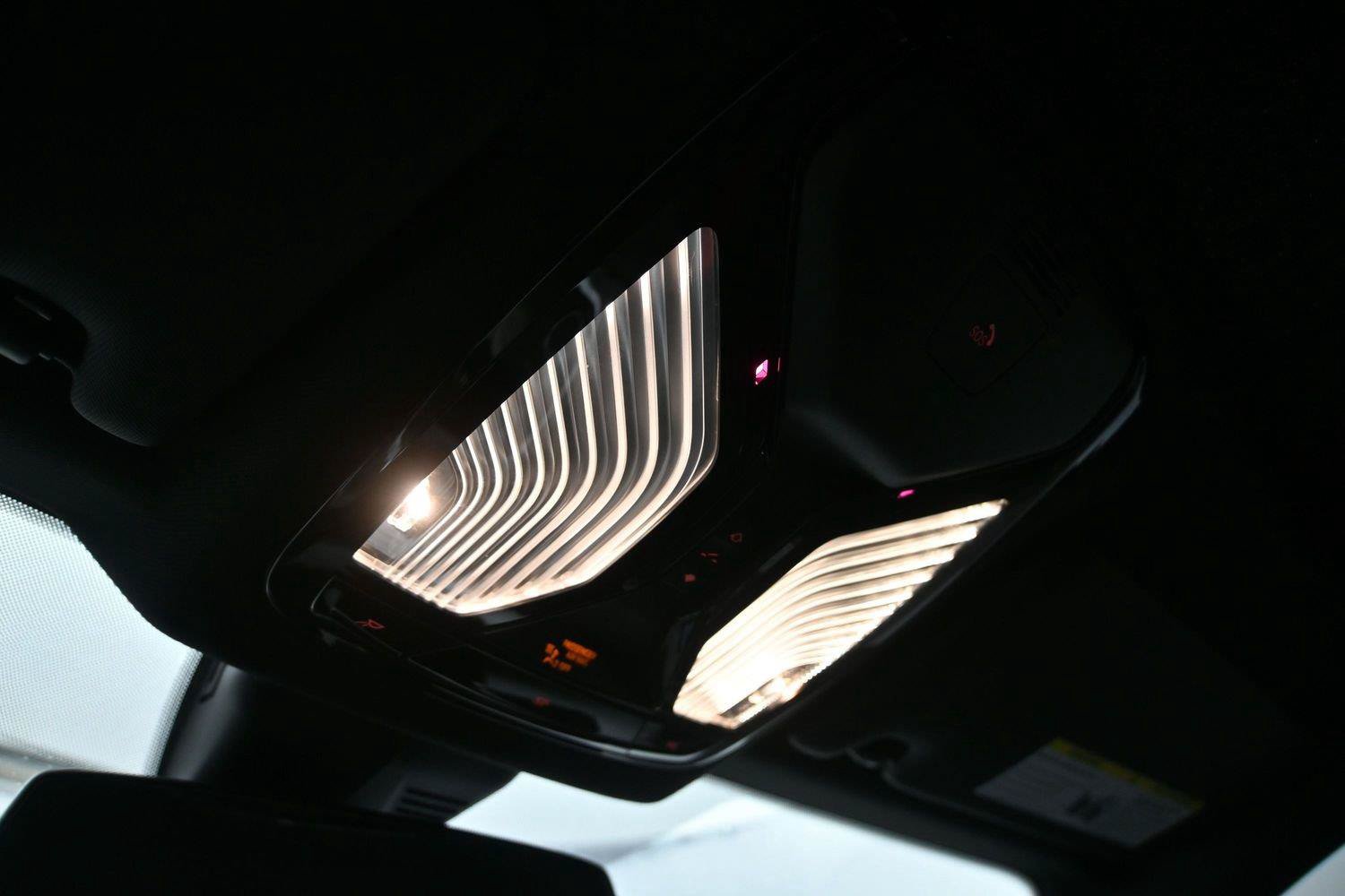 Used 2025 BMW M2 w/ Lighting Package RWD image 7
