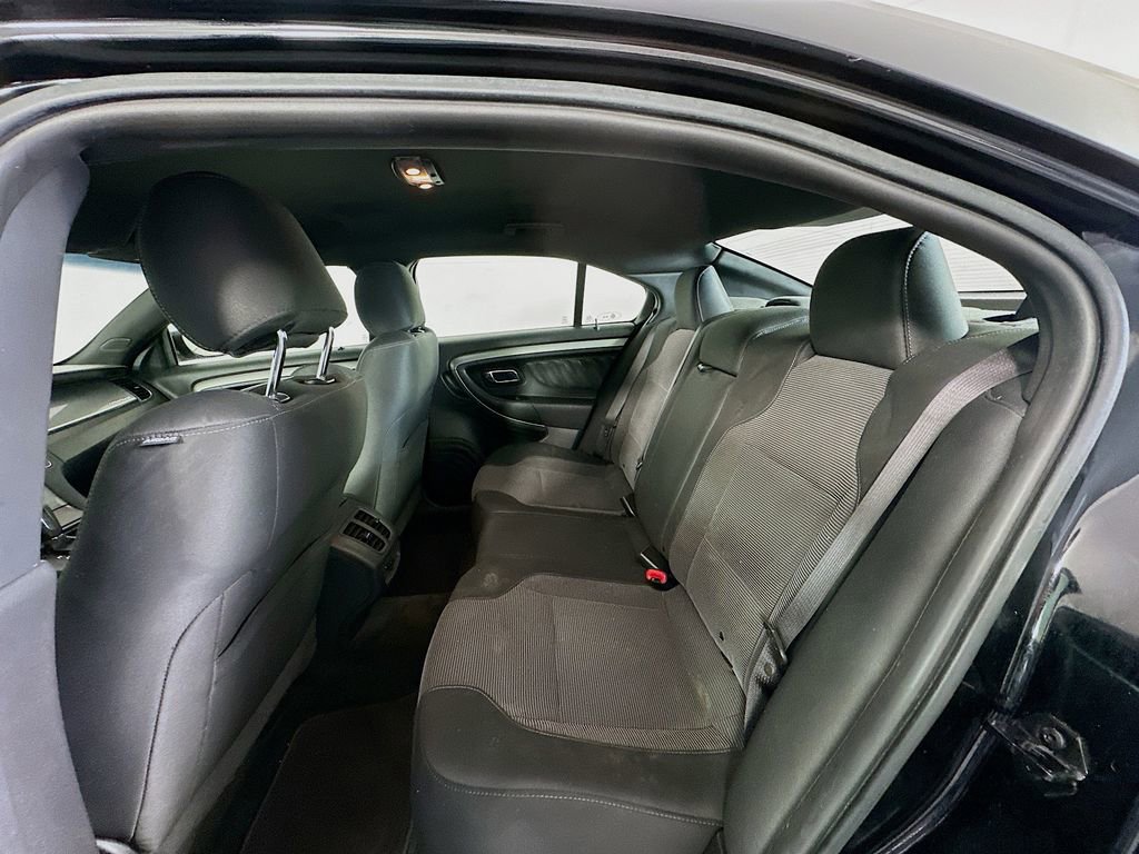Used 2018 Ford Taurus SEL image 21
