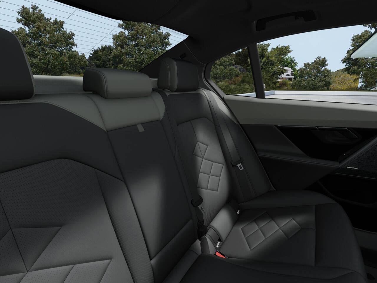 New 2027 BMW 550e xDrive image 10