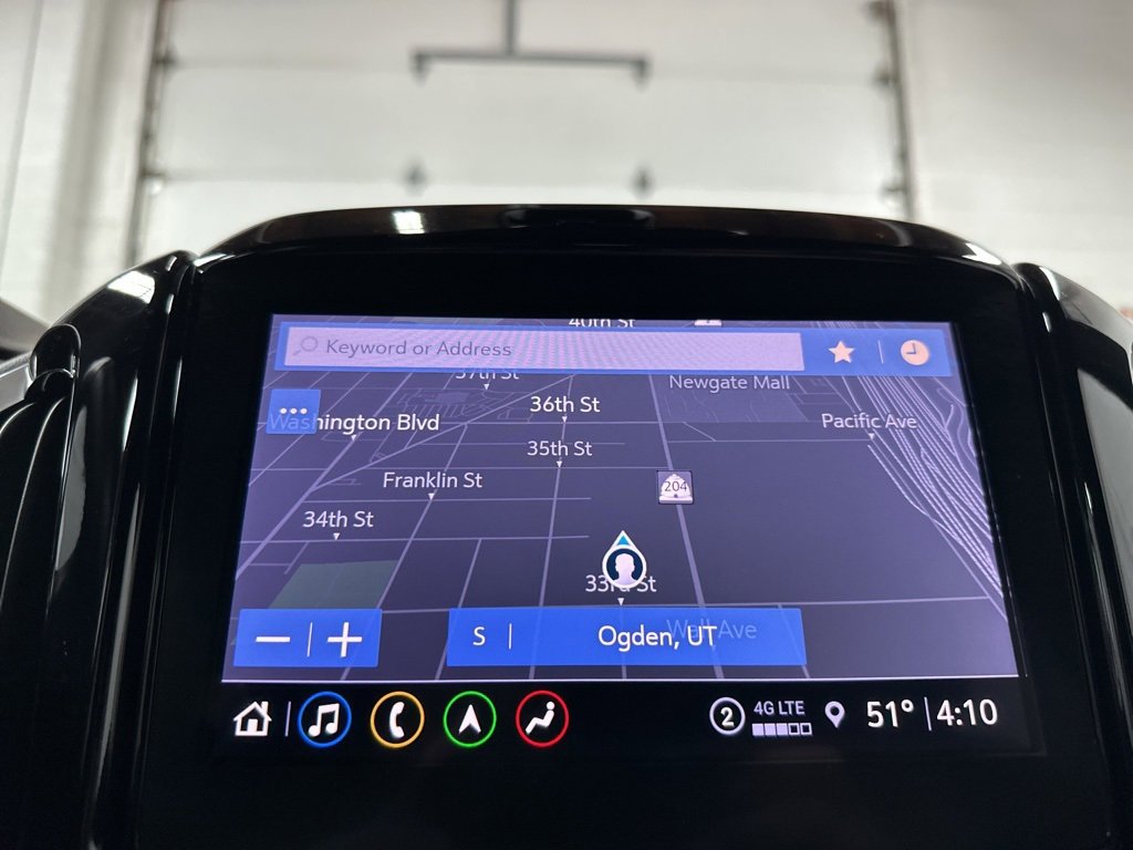 Used 2023 Chevrolet Traverse RS image 29